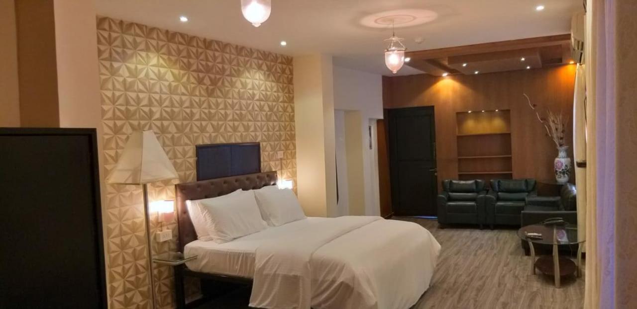 Creek Hotel - Panaji Bagian luar foto