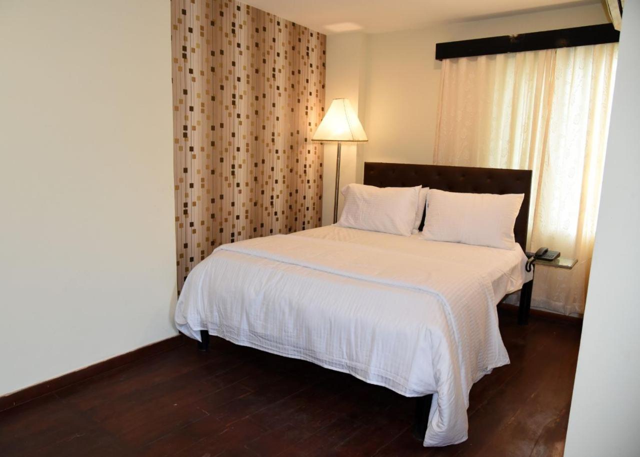Creek Hotel - Panaji Bagian luar foto