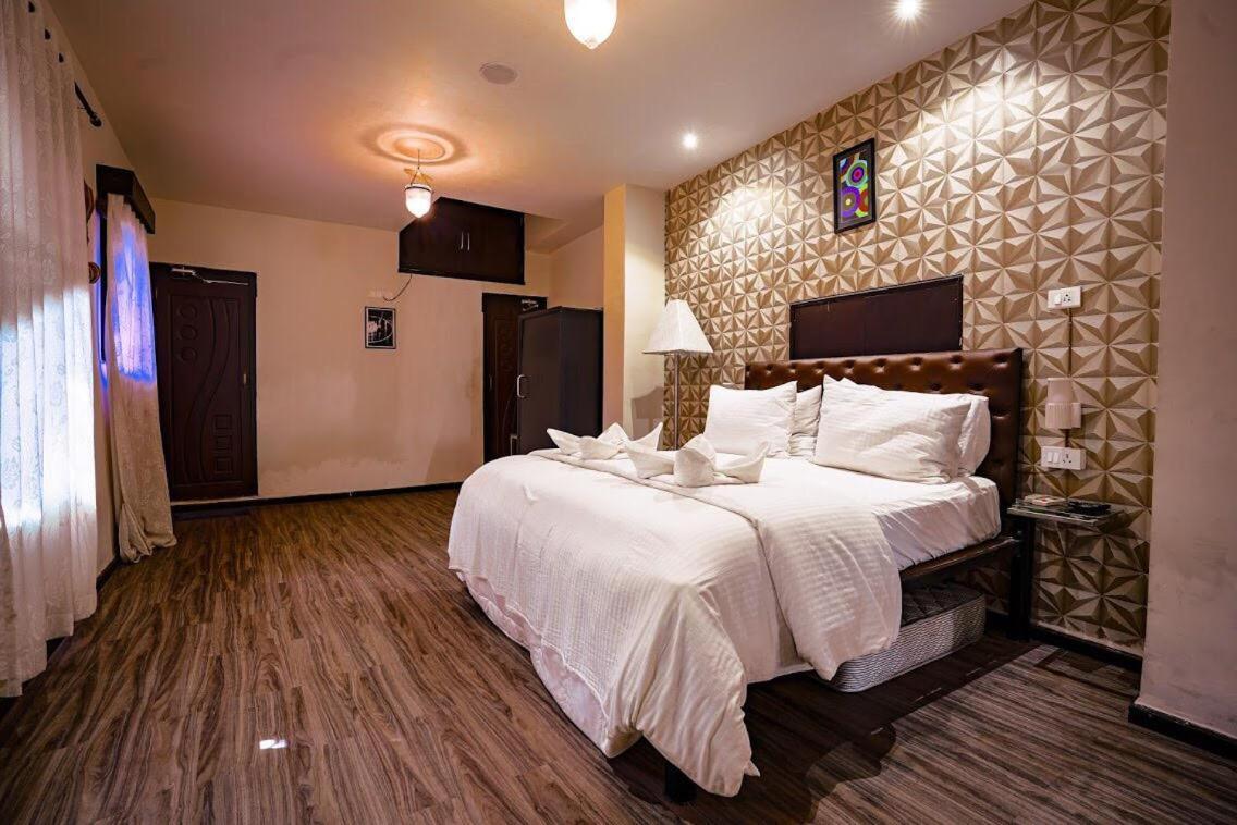 Creek Hotel - Panaji Bagian luar foto